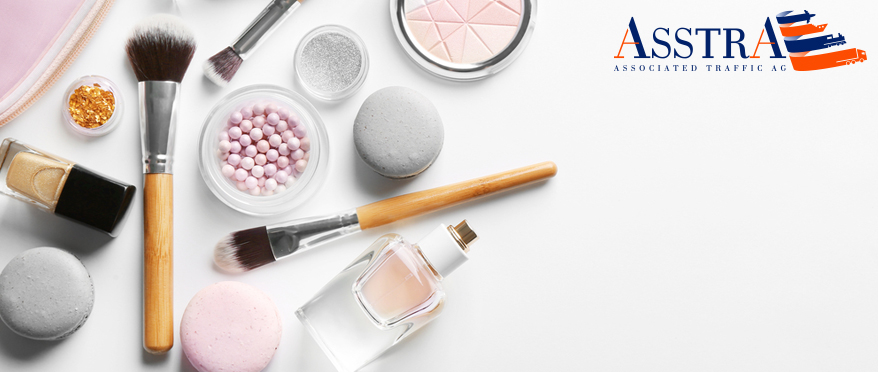 Kosmetik und Parfümerie mit AsstrA