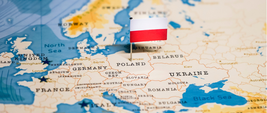 AsstrA-Manager in Polen teilen den Weg ...